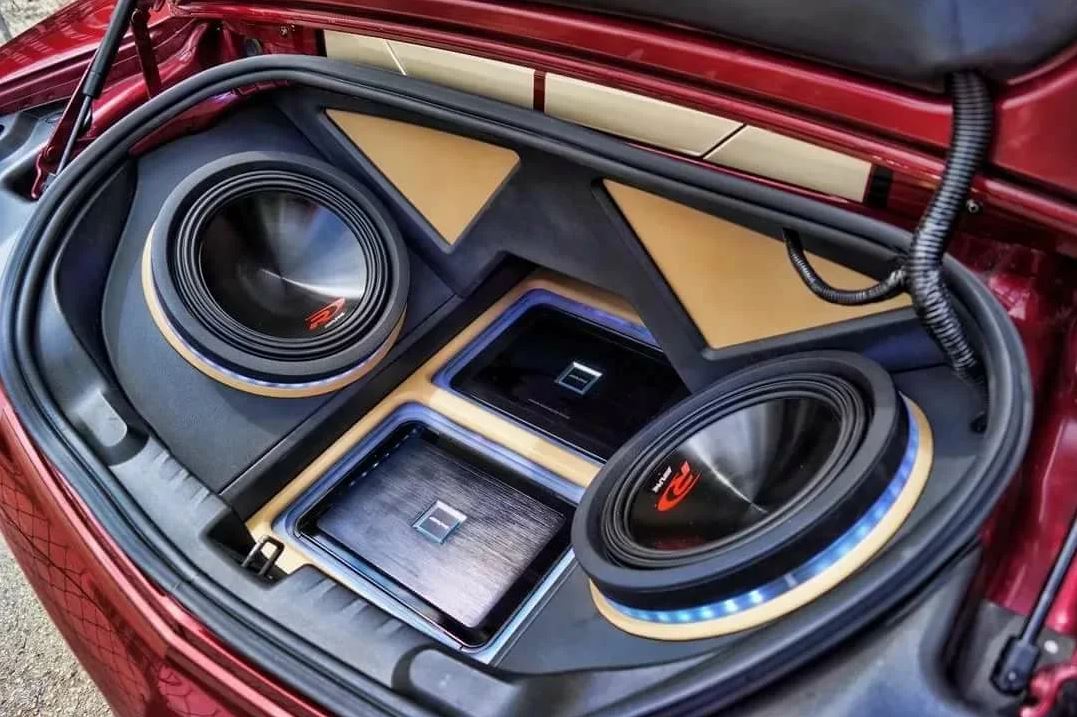 Subwoofer Placement in Cars – Acoustic Fields